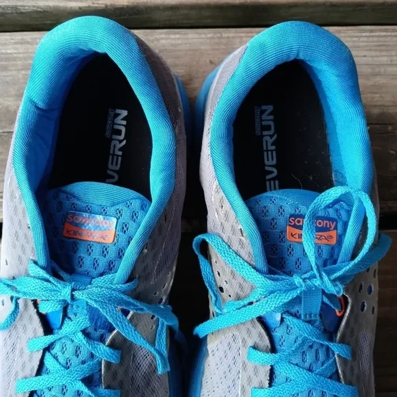 Saucony Mens Everun Kinvara 8 S20356-1 Gray Blue Running Shoes Lace Up Size 14.