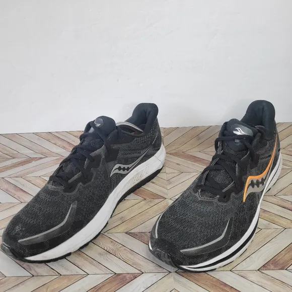 Saucony Men's Omni 20 Black/White Running Shoes Size 12.5 US, UK 11.5