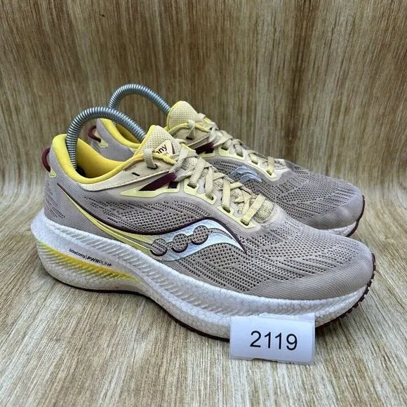 Saucony Triumph 21‎ Women's Size 8 Road Running Shoes Sneakers Yellow S10881-30