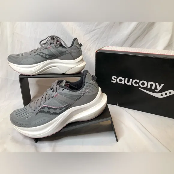 Saucony Women’s Tempus Running Shoes - Size 7 - New with defects