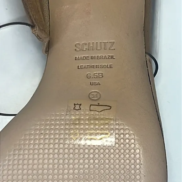 Schultz - Victorie Vinyl &amp; Suede Mules Sandal with Block Heel Women Size 6.5B