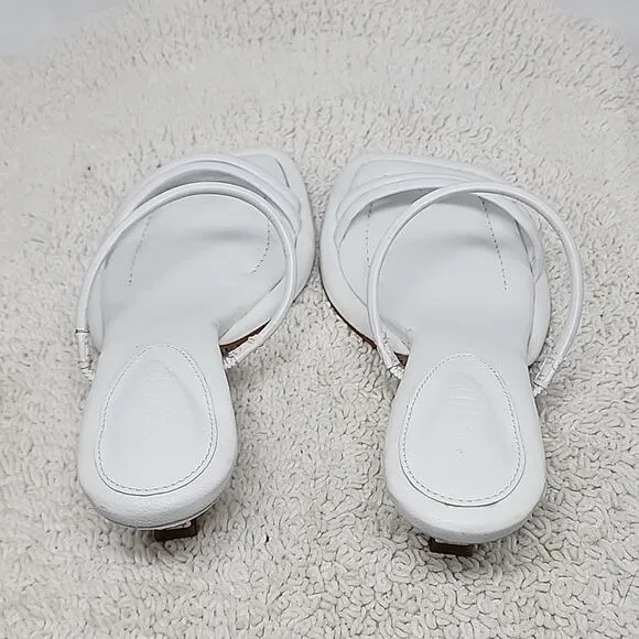 🐲SCHUTZ🐲 AGATHA MID SQUARE TOE WHITE LEATHER LADIE 6 CROME KITTEN HEELS NWOB
