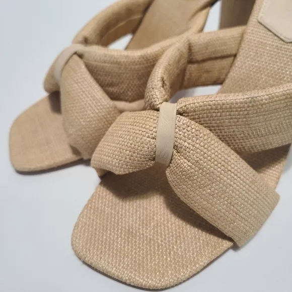 Schutz Fairy Mid Casual‎ Straw &amp; Nappa Leather Sandal Size 9.5