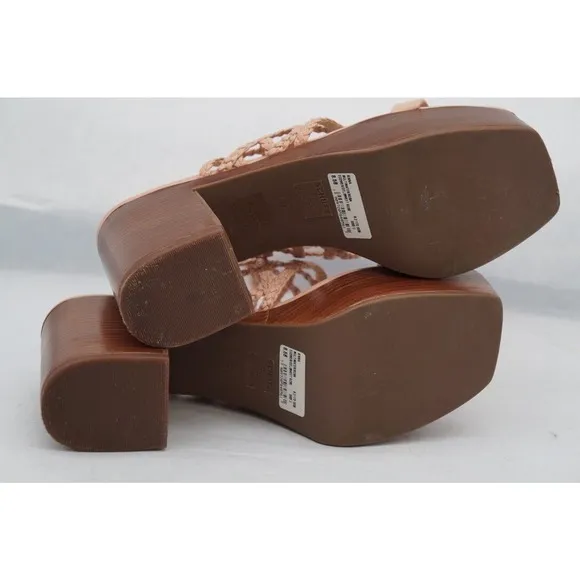 SCHUTZ RINNA MULE IN ROSE. Size 8.5