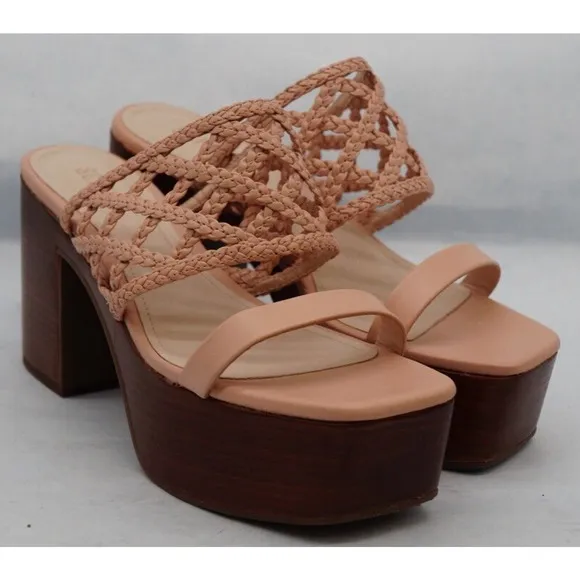 SCHUTZ RINNA MULE IN ROSE. Size 8.5