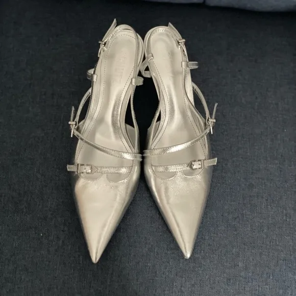 SCHUTZ silver kitten heels 7.5 like new