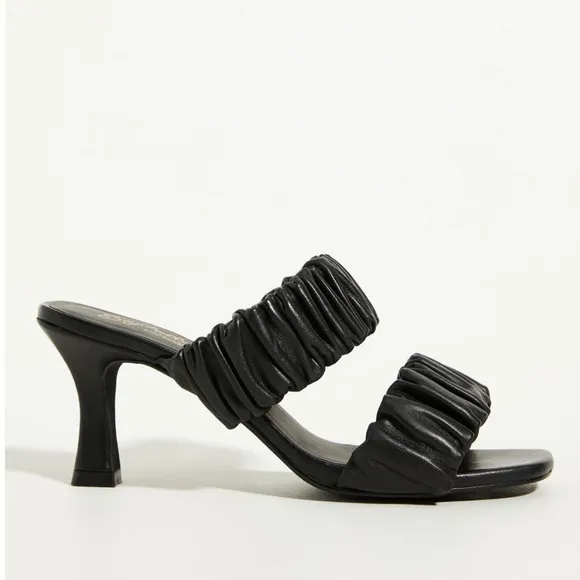 SEYCHELLES Black Leeward Mules Sz 9.5