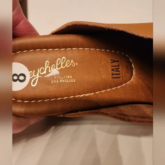 Seychelles Go All Out Heeled Leather Clogs size 8