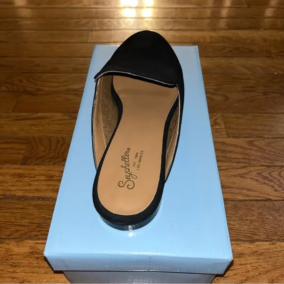 Seychelles Suede Between Us Flat Mules Black Suede Women’s Size 13 NEW