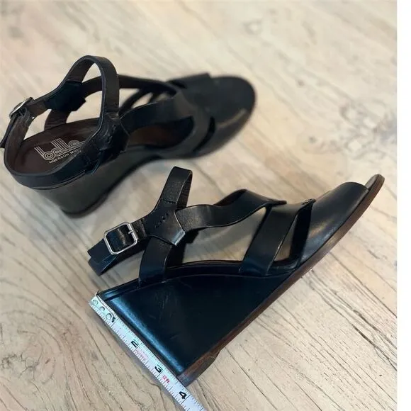 Sigerson Morrison Belle Leather Slingback Platform Heels Made in Italy sz 8