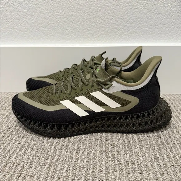 Size 11 - adidas 4DFWD 2 Focus Olive
