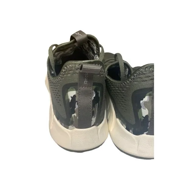 Size 11 Reebok Zig Sky GY5838 Women's Green Chalk Cold Grey Running Sneaker Shoe