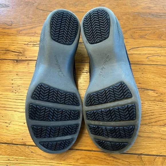 Skechers Gemma Relaxed Fit Memory Foam Slip On