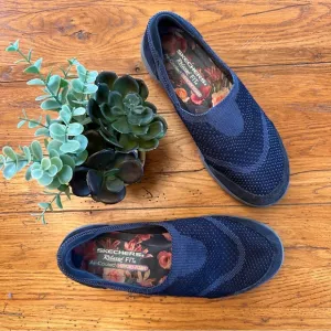 Skechers Gemma Relaxed Fit Memory Foam Slip On