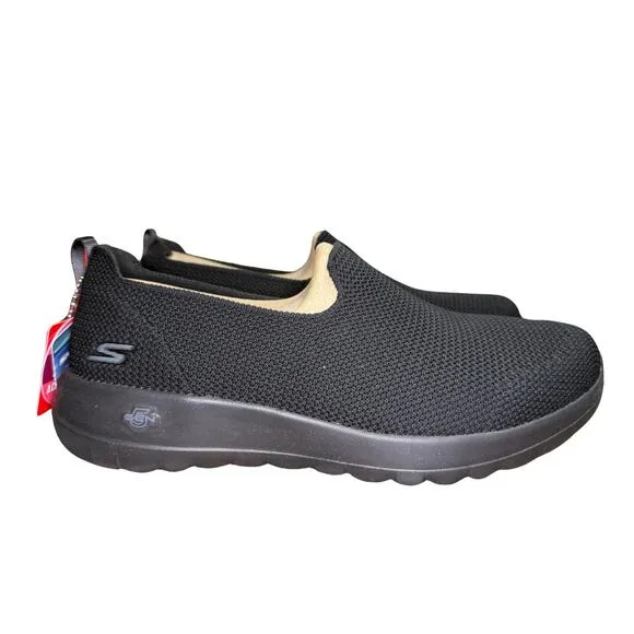 Skechers GO WALK Joy - Women's Size 10 Wide Fit - Black