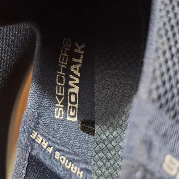 Skechers Navy Slip-In Hands Free Shoes Machine Washable Men 8.5 Extra Wide Fit