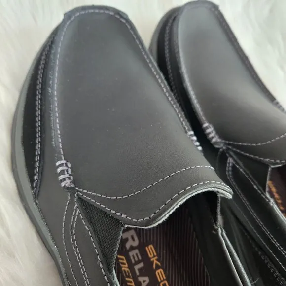 SKECHERS Relaxed Fit Memory Foam Loafer Slip-Ons Men's Size 7.5