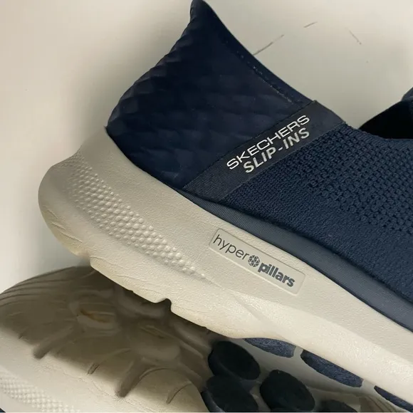 Skechers Sneaker Go Walk Slip Ins Hands Free Stretch Fit Hyper Pillars Wide Blue