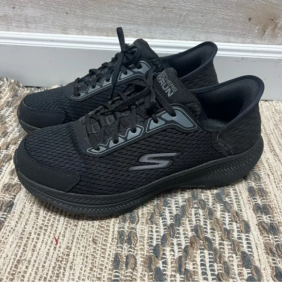 Skechers Sneakers Mens 10 Extra Wide Black Slip In Go Run Consistent  2.0