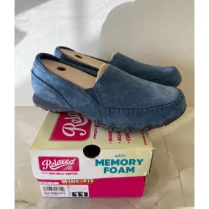 Skechers Womens Navy Suede Bikers Alumni Slip Ons Size 11W Comfort‎ Memory Foam
