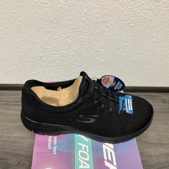Skechers Women's Summits Cool Classic Athleisure Sneaker (WIDE)
