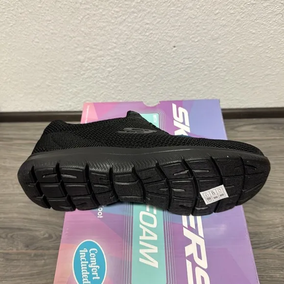 Skechers Women's Summits Cool Classic Athleisure Sneaker (WIDE)
