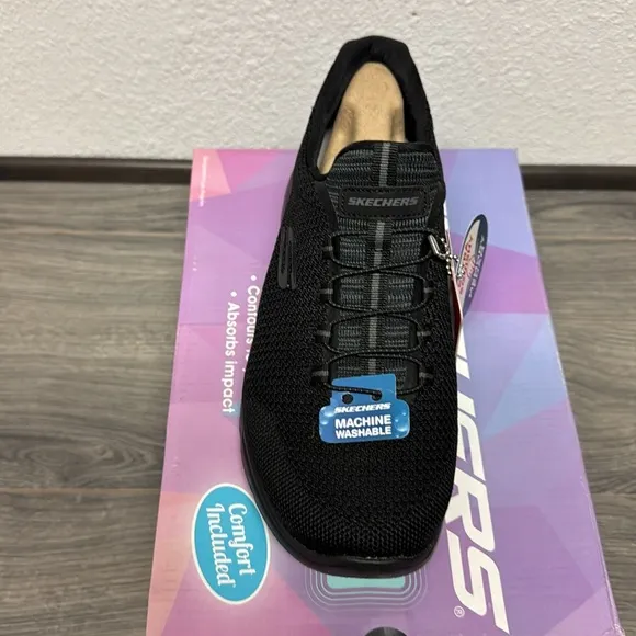 Skechers Women's Summits Cool Classic Athleisure Sneaker (WIDE)