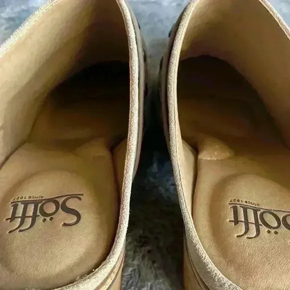 Sofft Corey Clogs in Cashmere Suede Size 10 NWT