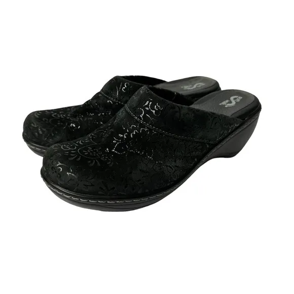 Soft Walk Black Floral Leather Upper Clogs Women’s Size 8.5