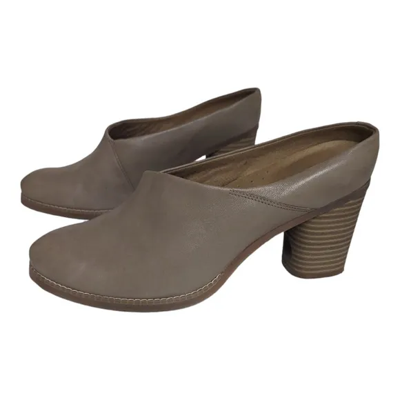 Soft Walk Keya Leather Block Heel Mules Taupe Women's Comfort Size 10W