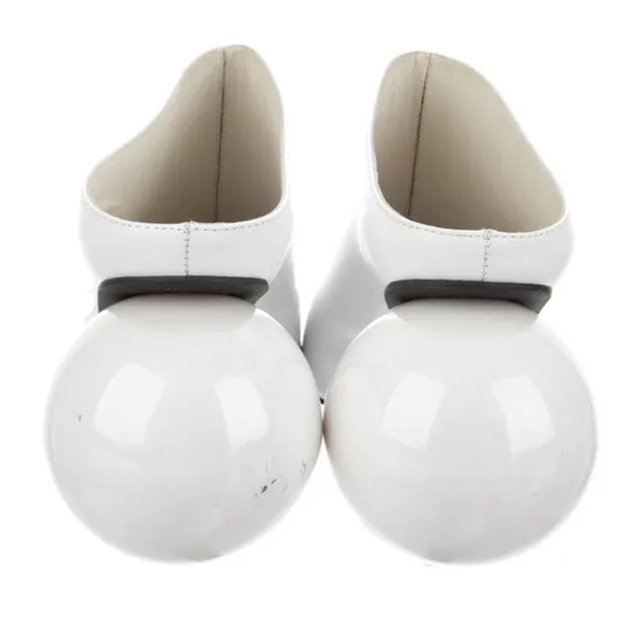 Solace London unique sculptural white slip on mules size 39