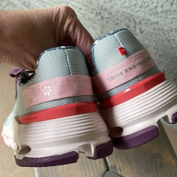 ❌SOLD❌Free People X On Cloudnova Form 2 Running Shoes