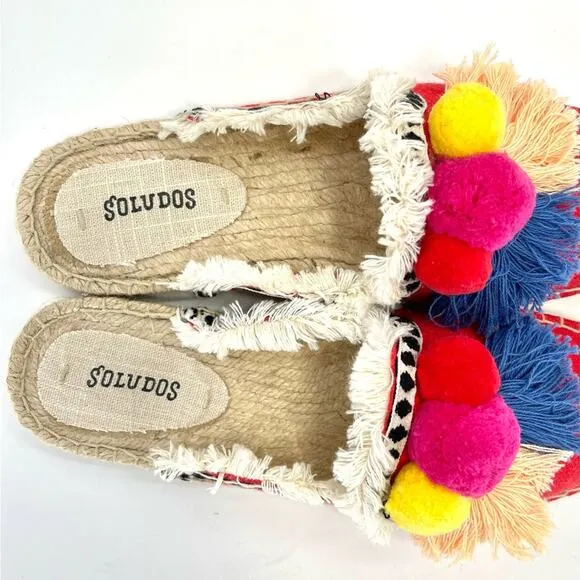 SOLUDOS &quot;POMMEL&quot; FRAYED EDGE POM-POM RED CANVAS ESPADRILLE MULE/FLATS/SANDALS🆕
