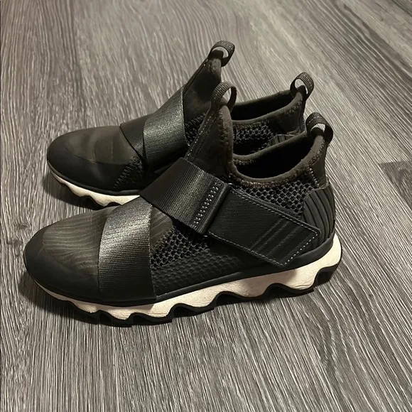 Sorel Black and Gray Slip-On Sneakers with Elastic Straps