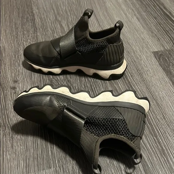 Sorel Black and Gray Slip-On Sneakers with Elastic Straps