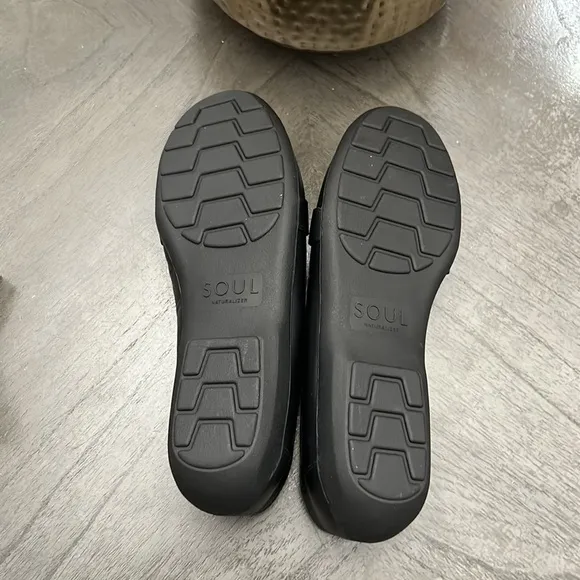 SOUL NATURALIZER Kentley Slip-ons (Wide)