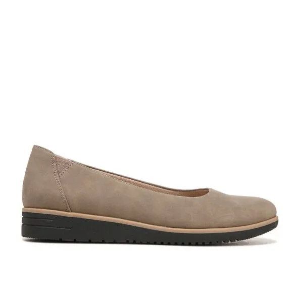 SOUL NATURALIZER Women's Idea Ballet Flat (WIDE)