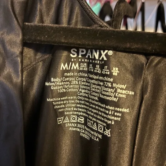 SPANX Black Open-Bust Mid-Thigh shapewear
