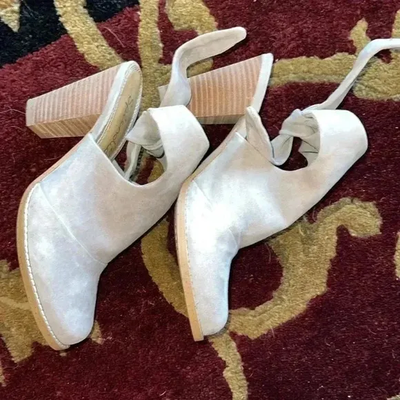 Splendid Women’s Suede Taupe Tie-Back Mules Size 7.5 Like NEW