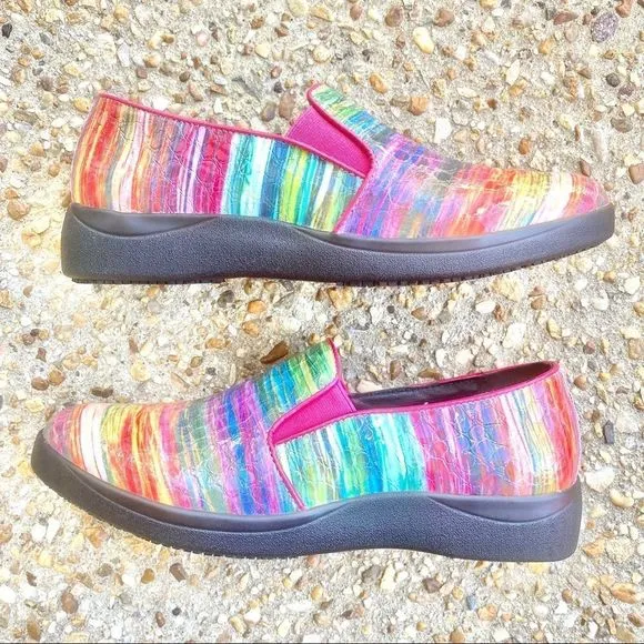 Spring Step SKITELZ Comfort Rainbow Loader Clogs 8