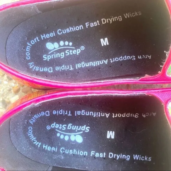 Spring Step SKITELZ Comfort Rainbow Loader Clogs 8