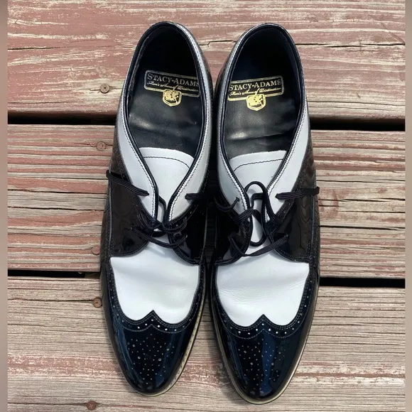 Stacy Adams Mens Black and White Wingtip Oxfords