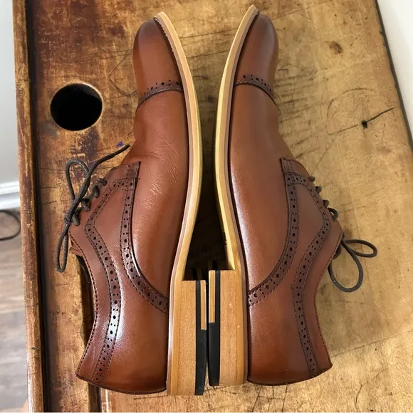 Stacy Adams Men's sz 8 Leather Cap Toe Oxfords cognac, EUC see pix for blemishes