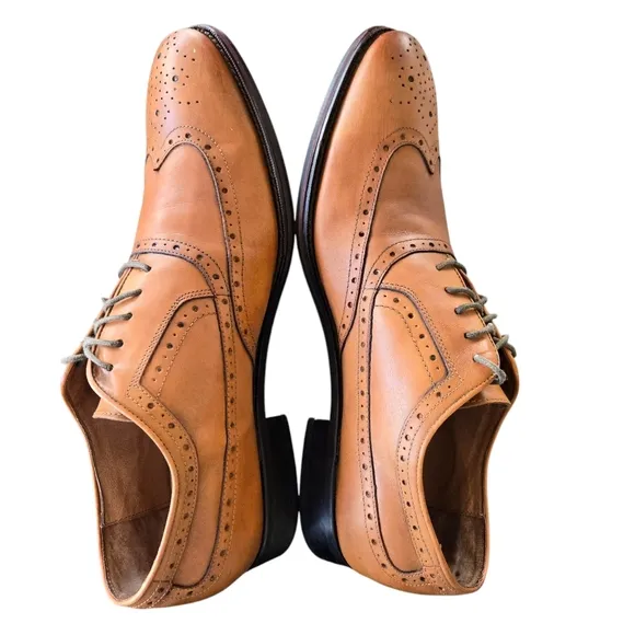 Steal of a Deal! Johnston &amp; Murphy Flex System Wingtip Oxfords, Size 13, Brown