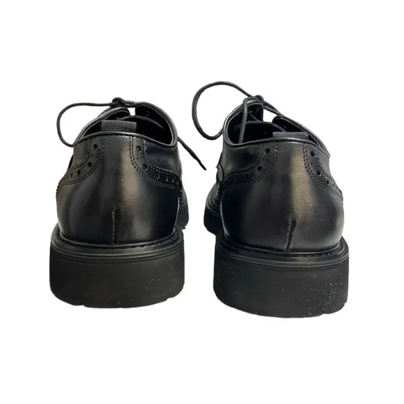 Steve Madden Black Leather Emeri Wingtip Oxfords Size 11.5