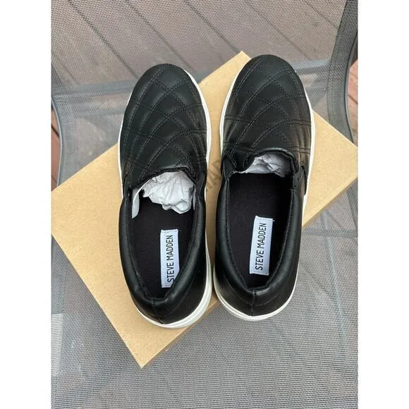 Steve Madden quilted slip on COULTER-Q black slip on sneaker women’s size 9
