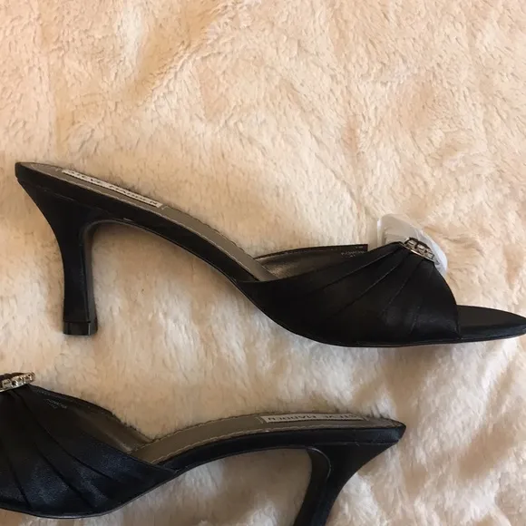 Steven Madden P-Chacha Formal Kitten Heels Size 8.5
