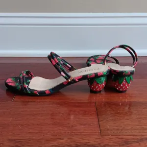 Strawberry Heel Sandals 🍓
