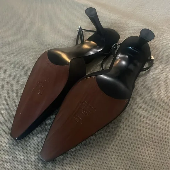 Stuart Weitman Black Heels Size 11