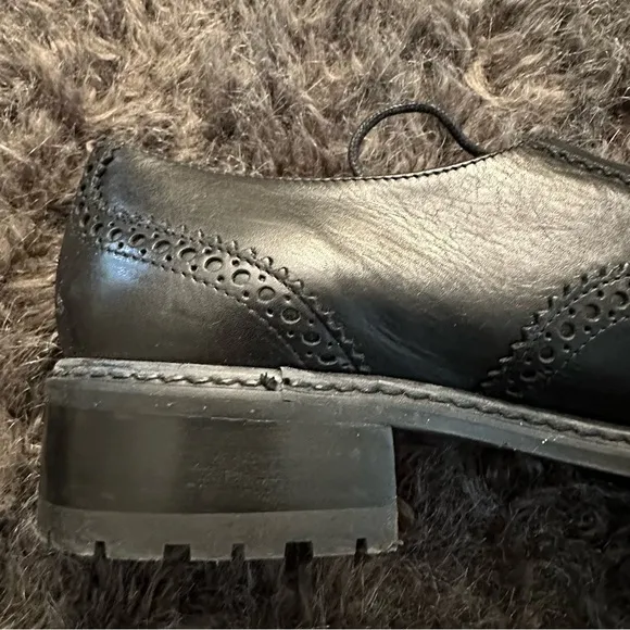 STUART WEITZMAN | Black Leather Laddie Oxford Shoes Lace Up Size 8 EUC!!!